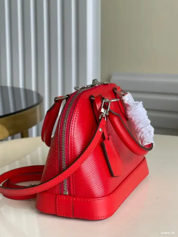 LOUIS VUITTON ALMA BB 0604